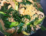 新玉ねぎの葉と豚肉のすき焼き風作り方5写真