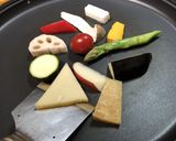 スイス人直伝！ホットプレートでラクレット作り方4写真