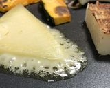 スイス人直伝！ホットプレートでラクレット作り方5写真