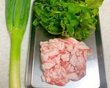 カリカリ豚とクレソンの炒めもの作り方1写真