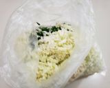 簡単♥ビニール袋で棒ぎょうざ♪作り方1写真