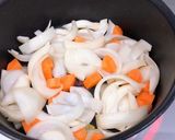 新じゃがで簡単肉じゃが！おつまみにも◎作り方1写真