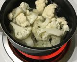 カリフラワーとベーコンのボリュームサラダ作り方1写真