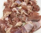 ピリ辛な親子丼の具（オイスターソース味）作り方1写真