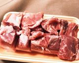 HCで【豚バラとオリーブのトマト煮込み】作り方2写真