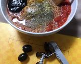 HCで【豚バラとオリーブのトマト煮込み】作り方5写真