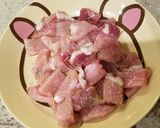豚肉とローズマリーのトマトパエリア作り方1写真
