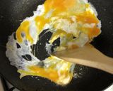 オイスターソースと鶏皮でコク旨チャーハン作り方4写真