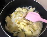 新じゃがいもと新たまねぎのポタージュ作り方1写真