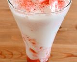 ダルゴナコーヒー風いちごラテ作り方3写真