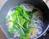 水菜とふわふわ卵のスープ作り方6写真