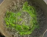 コシアブラとちりめん雑魚のおにぎり作り方1写真