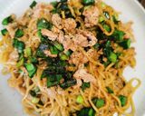 ニラと豚肉の焼きそば作り方6写真