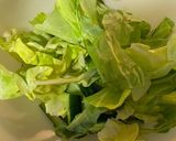 春キャベツと叩き胡瓜の塩昆布和え作り方2写真