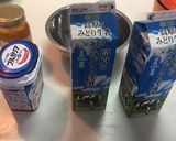 牛乳たっぷりラッシー作り方1写真