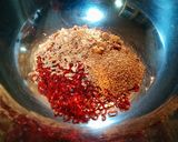 ぎっしり具材の豊潤辣油作り方1写真