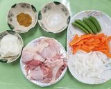 ヨーグルトで柔らかく！『鶏のカレー焼』作り方1写真