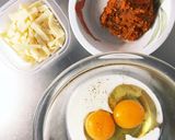とろーりチーズのミートオムレツ作り方1写真