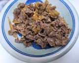【常備菜アレンジ】牛肉の甘辛煮で卵焼き作り方1写真