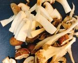 レンジでキノコのバター酒蒸し作り方1写真