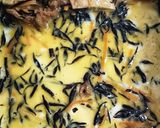簡単！残ったひじきで卵焼き作り方3写真
