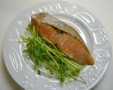 簡単!オムレツ☆銀鮭豆苗作り方1写真