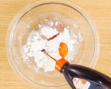 お好みソースで作る！基本のもんじゃ焼き作り方1写真
