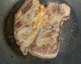 じっくり火を通したステーキ作り方9写真