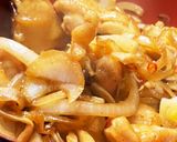 ご飯にあう鶏モモとしめじのピリ辛炒め作り方5写真