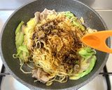 食欲そそるピリ旨★簡単カレー焼きそば★作り方5写真