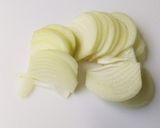 【時短レシピ】ツナと玉ねぎの焼きうどん作り方1写真