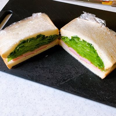 簡単・ヘルシー☆ハムレタスサンド by とまぷり☆ 【クックパッド