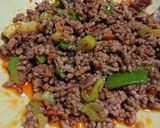 ひき肉とパラパラおかずラー油のそぼろご飯作り方2写真