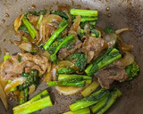 牛肉と菜の花のオイスターソース炒め作り方3写真