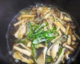 残りご飯で！きのこたっぷり和風オムライス作り方3写真