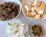 厚揚げとこんにゃくの簡単★カレー煮込み作り方1写真