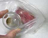 ポリ袋でローストビーフ(フェーズフリー）作り方3写真