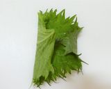 おつまみにも。わさび醤油で大葉inちくわ作り方3写真