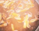 我が家の赤出汁♪豆腐と株付きなめこ作り方5写真