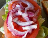 簡単！＊冷凍ハンバーグで食パンバーガー＊作り方8写真