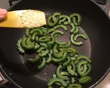 ゴーヤと豚肉の炒め作り方9写真