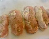 俺流！材料4つの鶏ムネ肉のマヨパン粉焼き作り方3写真