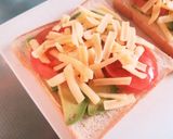 【トーストアレンジ】アボカドトマトチーズ作り方4写真