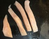 カジキマグロの梅チーズ春巻き作り方1写真