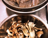 舞茸とこんにゃくのワサビ炒め作り方1写真