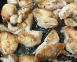 丼弁当●焼いてマヨドレとからめる鶏マヨ丼作り方2写真
