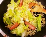 包丁いらず♪レタスの塩焼きそば作り方3写真