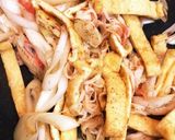 長ネギとカニカマ油揚げの炒めもの作り方2写真