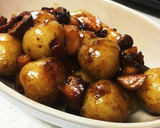新じゃがときのこのベーコン甘辛炒め作り方5写真