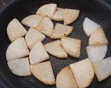 豚とセロリと大根のオイスターソース炒め作り方3写真